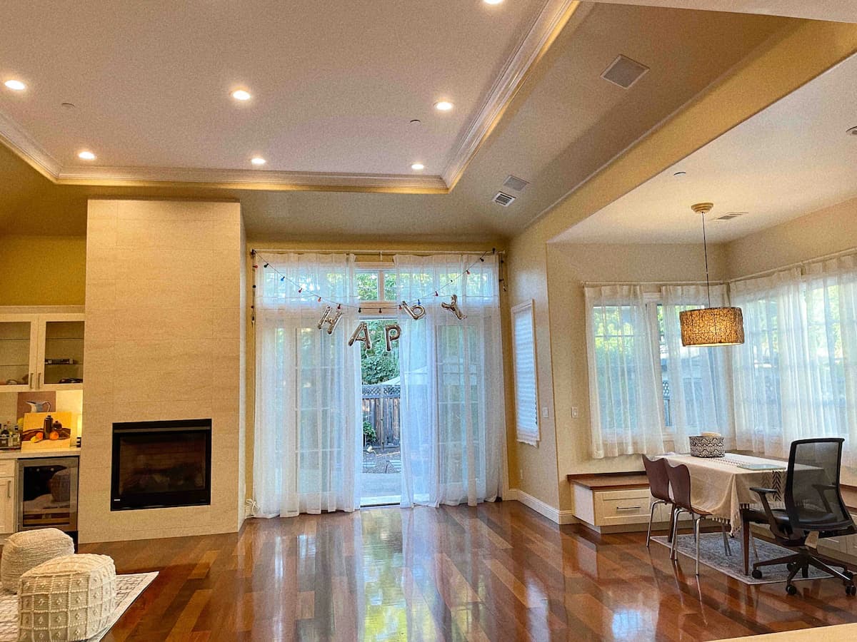 Home in Palo Alto · ★4.56 · 4 bedrooms · 4 beds · 2.5 baths - Image 5