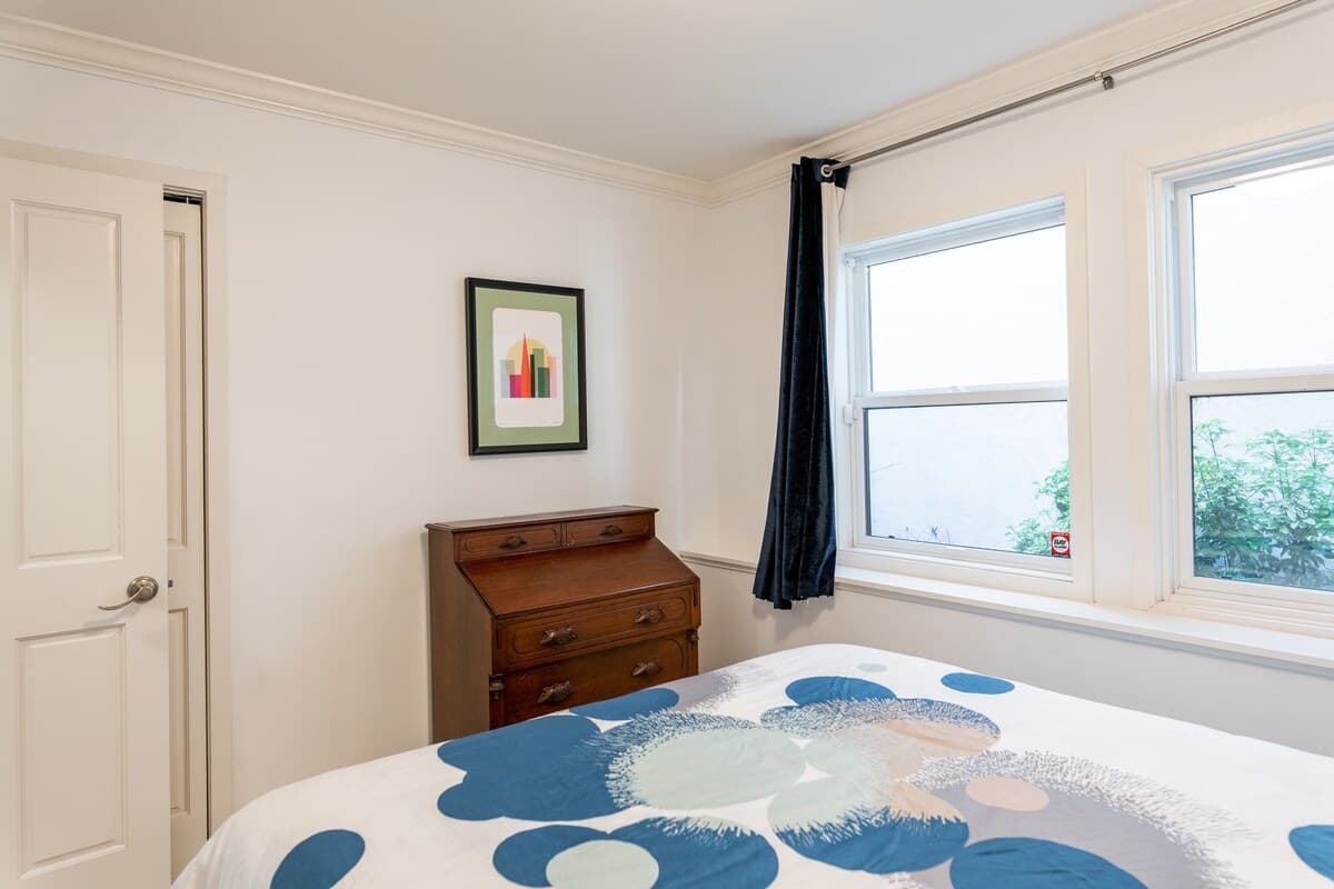 Beautiful in-law type unit with ocean views - Photo 9