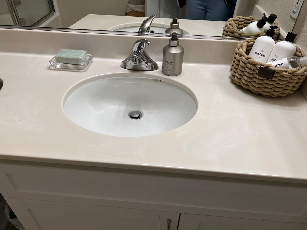 Condo in East Palo Alto · ★4.89 · 1 bedroom · 1 bed · 1 bath - Image 27