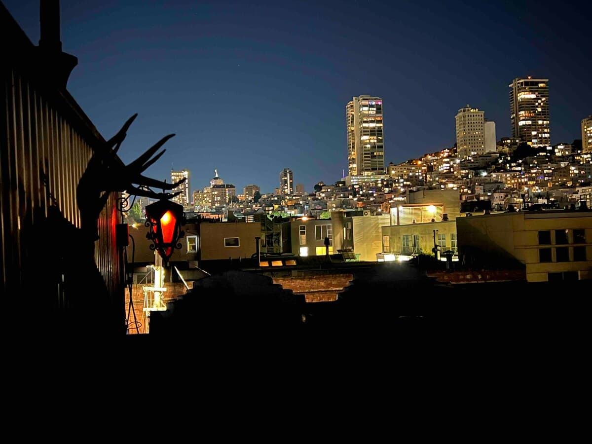 Bay View Condo with Private Roof Deck Near Wharf - Photo 31