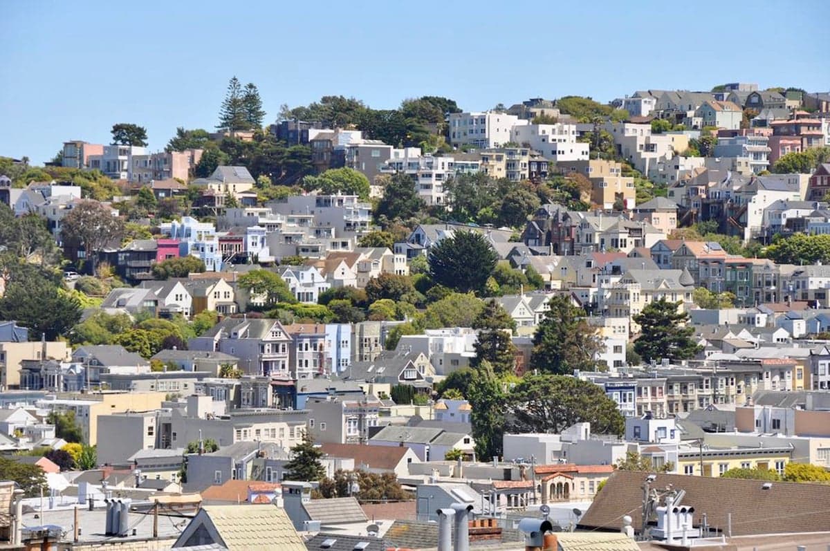 Home in San Francisco · ★4.96 · 6 bedrooms · 10 beds · 4 baths - Image 50