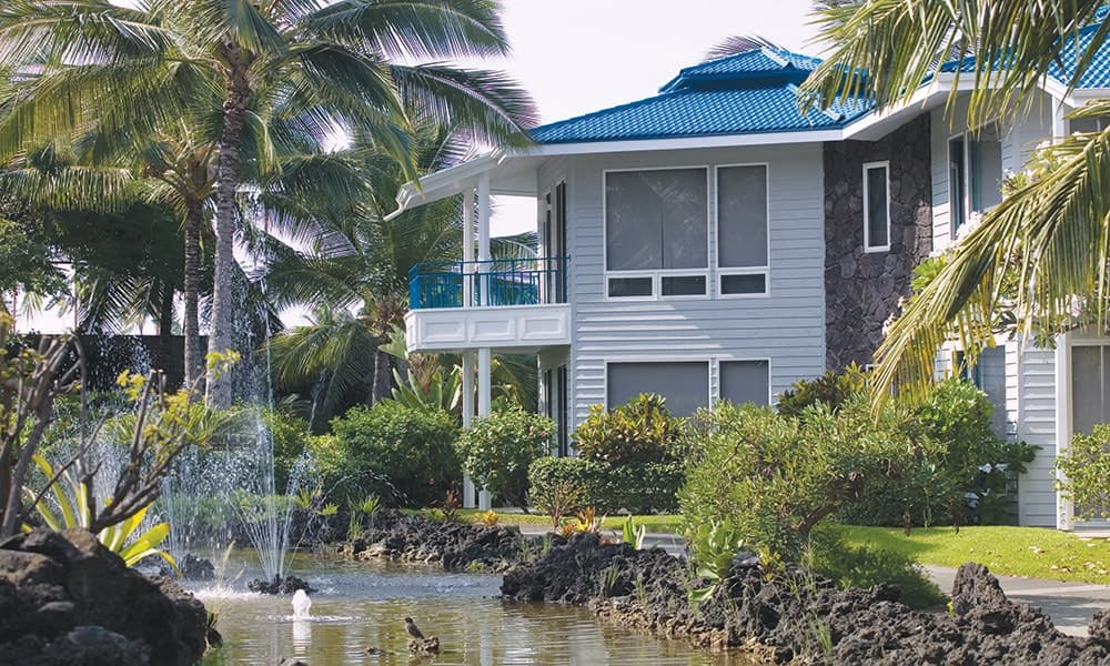 Condo in Kailua-Kona · ★5.0 · 1 bedroom · 2 beds · 1 shared bath - Photo 4