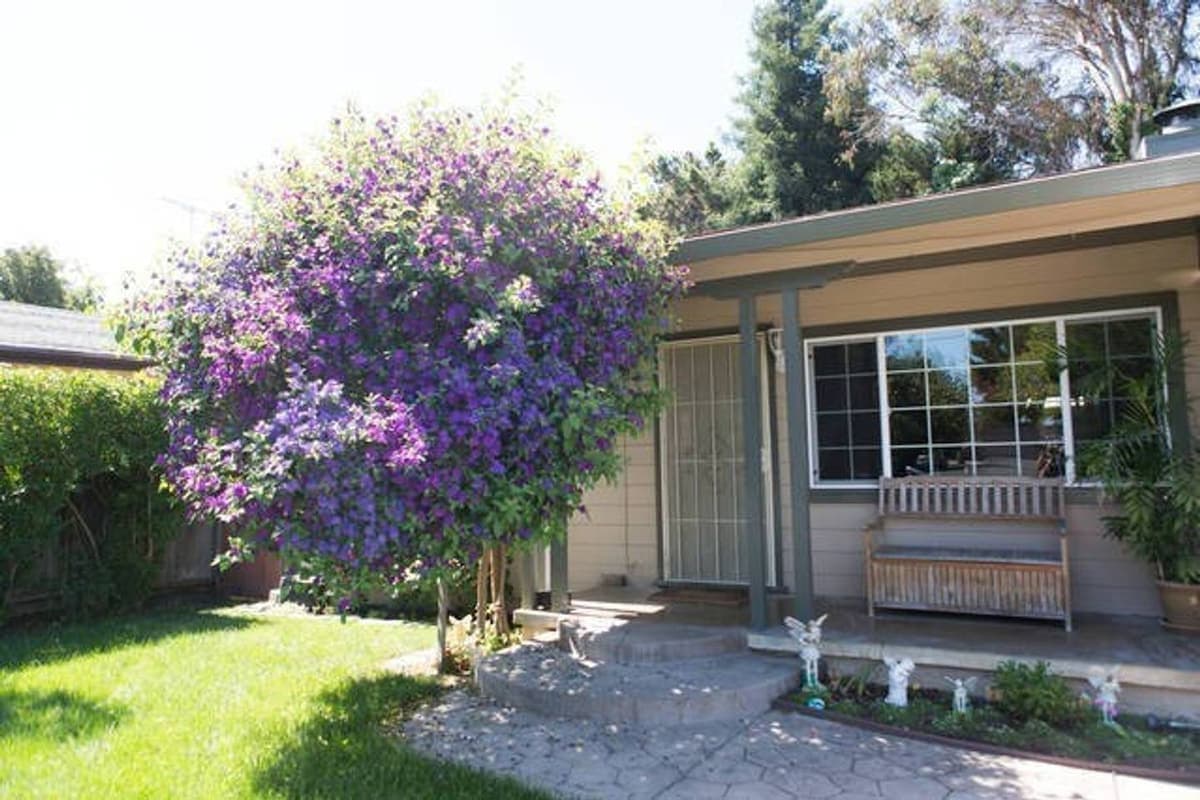 Palo Alto Private Studio 2 miles: Meta & Stanford - Photo 1