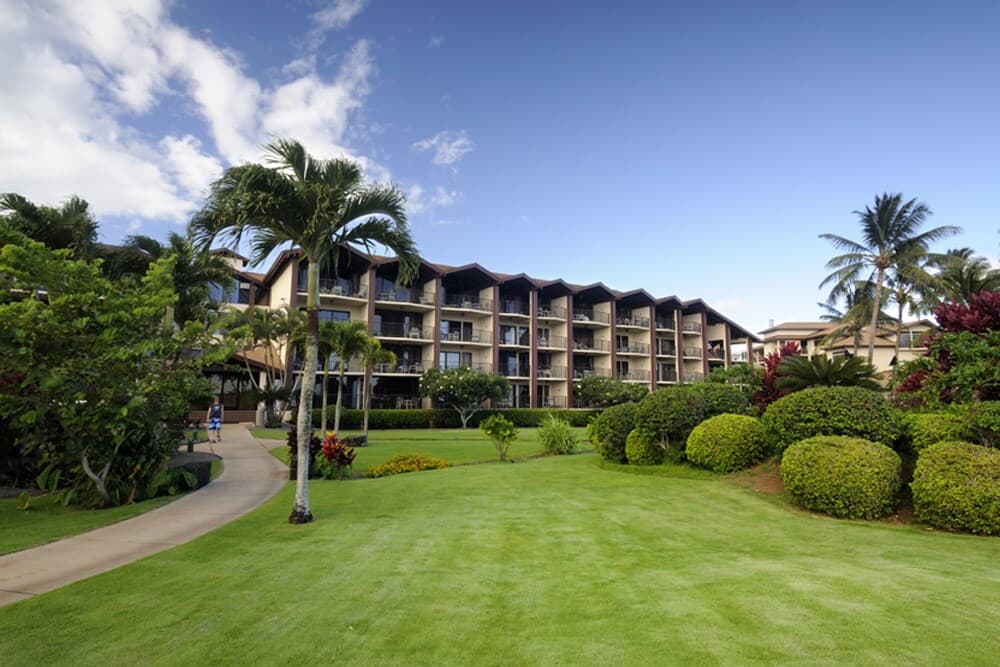 Condo in Koloa · ★5.0 · 2 bedrooms · 3 beds · 2 shared baths - Photo 4