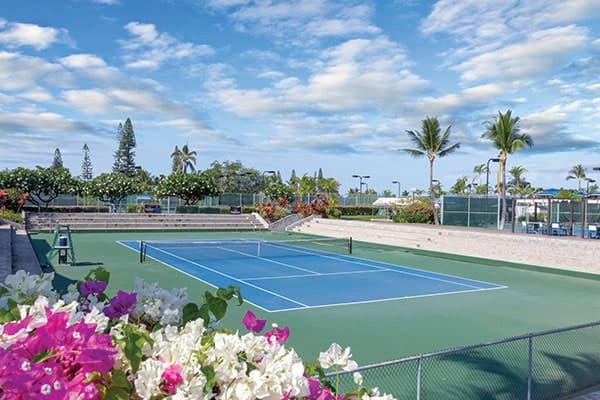 Condo in Kailua-Kona · ★4.7 · 2 bedrooms · 1 bed · 2 baths - Photo 4