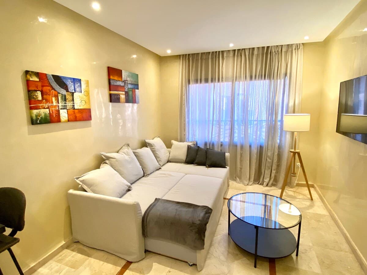 Home in Kailua-Kona · ★4.33 · 2 bedrooms · 3 beds · 2 private baths - Photo 3