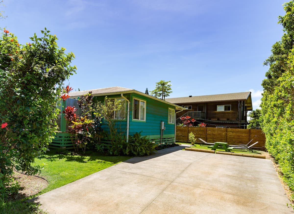 Charming Cottage in Kuau near Mama’s Beach - Photo 2