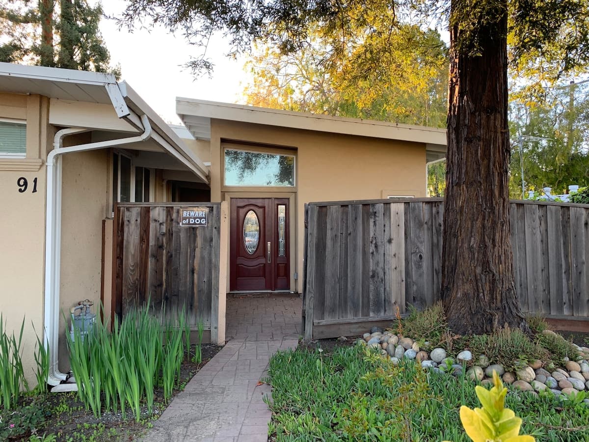 Newly constructed nice Palo Alto guest unit - Photo 2