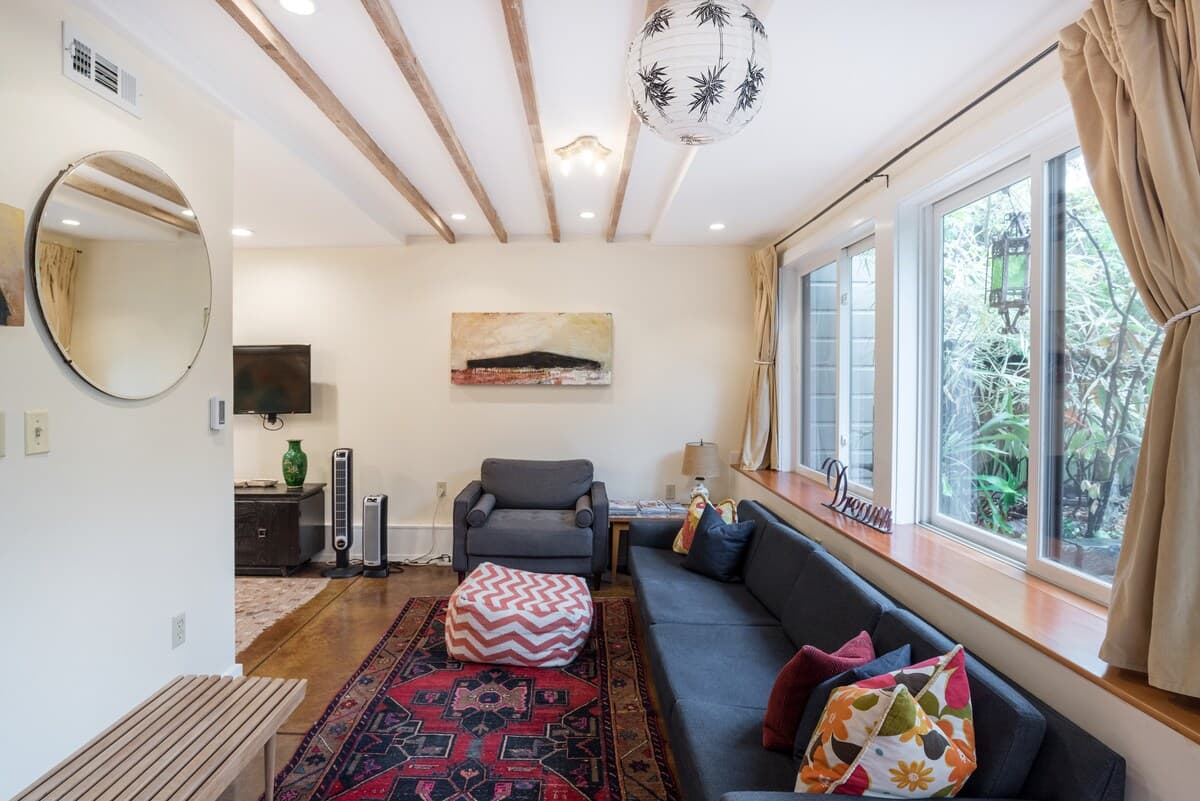Bernal Heights Studio with Private Garden & Patio - Photo 5