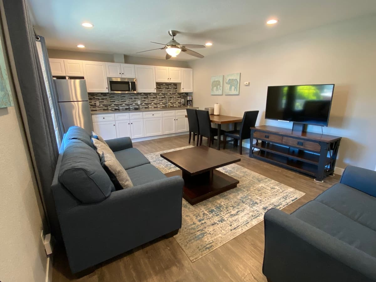 Private 2BR Near Stanford, FB, Amazon - Photo 2