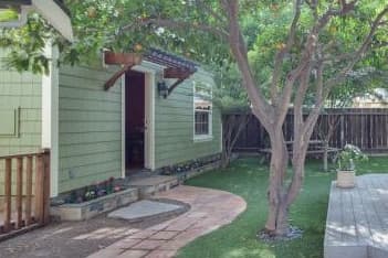 Craftsman Studio, 2 Blocks to Downtown - Photo 1