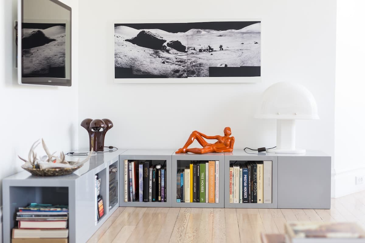 Victorian Corner Condo with Skyline Views - Photo 3