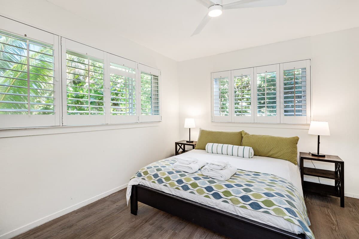 Villa in Kahuku · ★4.75 · 6 bedrooms · 8 beds · 4 private baths - Photo 4