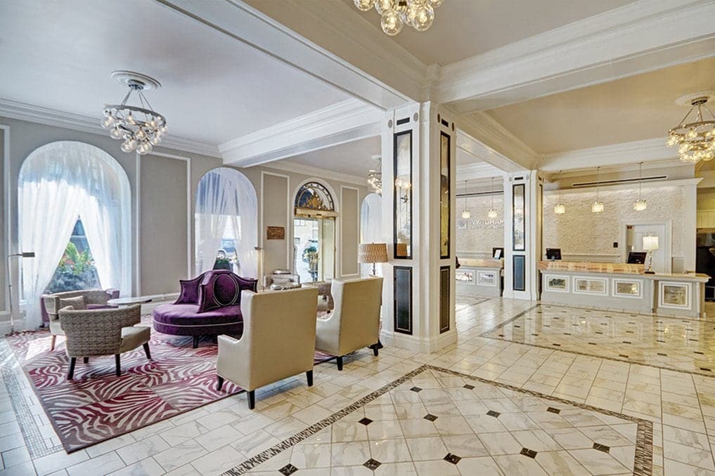 Famed San Francisco Resort by the Bay - Photo 1