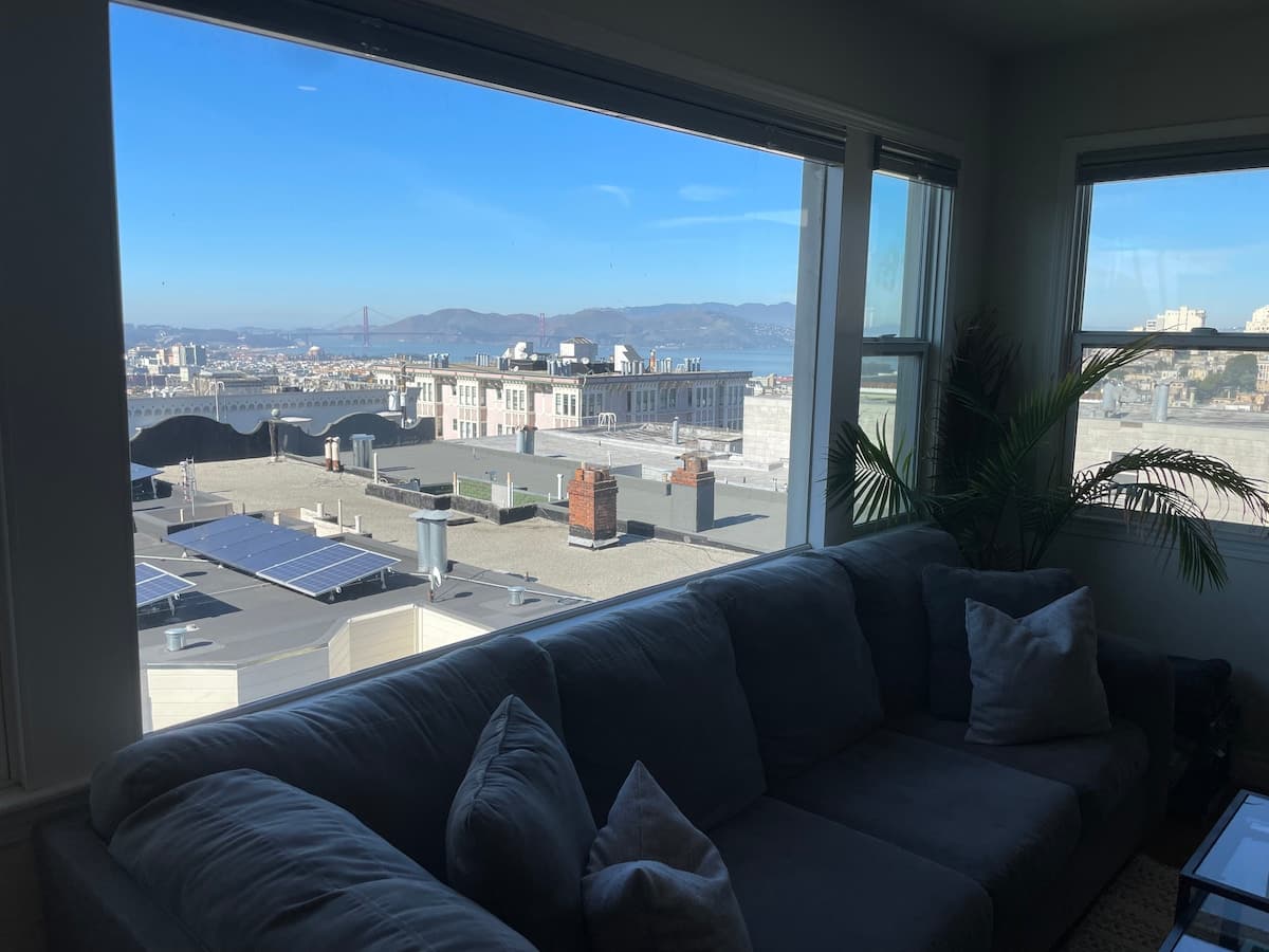 Golden Gate Views from Living Room & Rooftop - Photo 5
