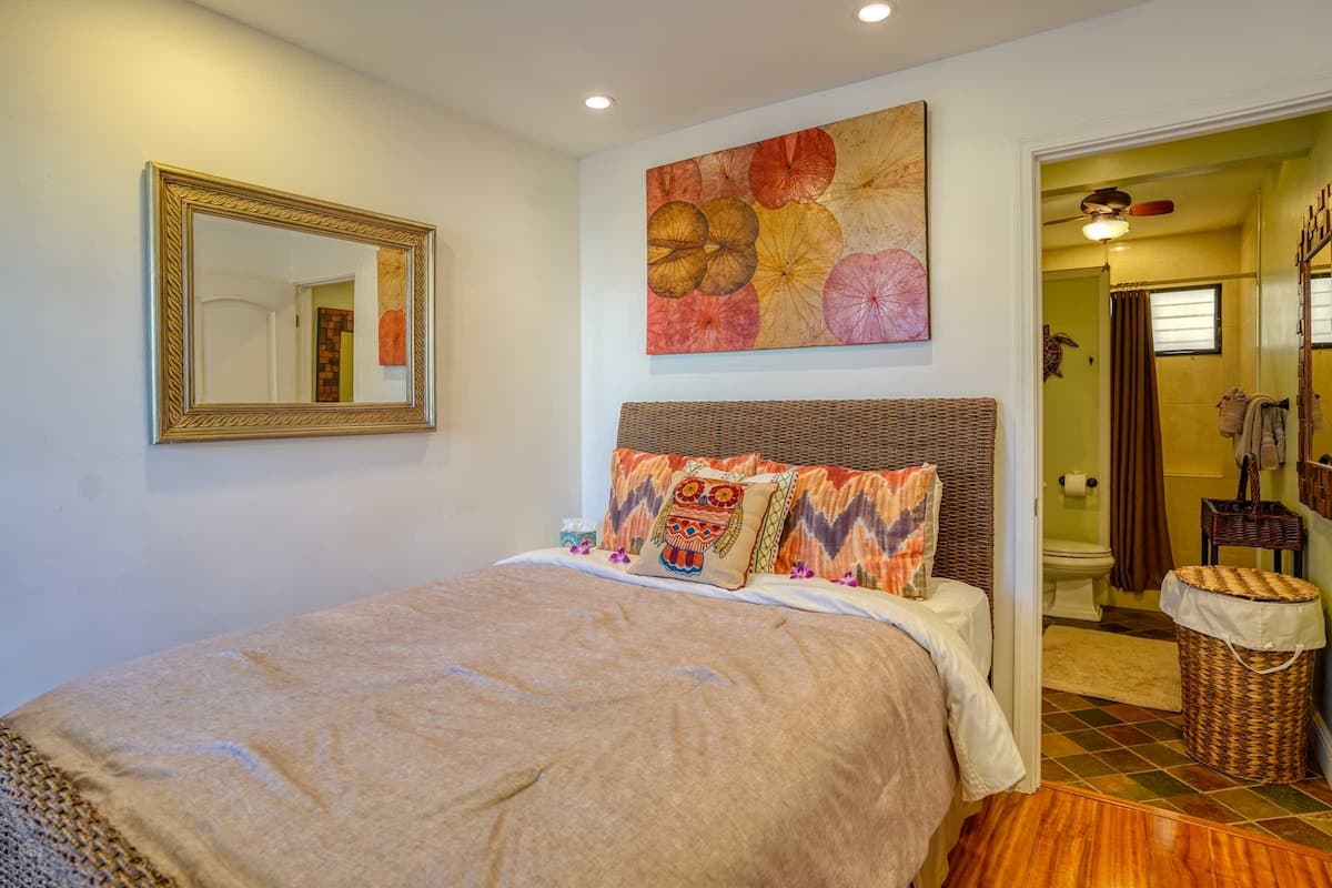 Condo in Wailuku · ★4.75 · 1 bedroom · 1 bed · 1 bath - Photo 2