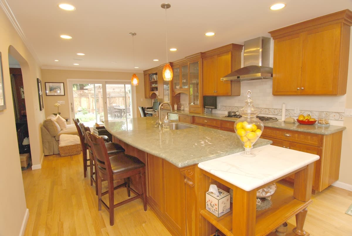 Stanford-Adjacent 4BR with Fire Pit & New Kitchen - Photo 1