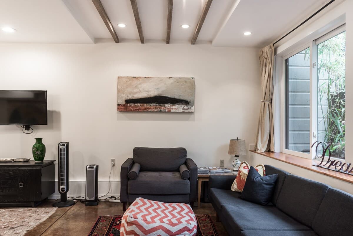 Bernal Heights Studio with Private Garden & Patio - Photo 2
