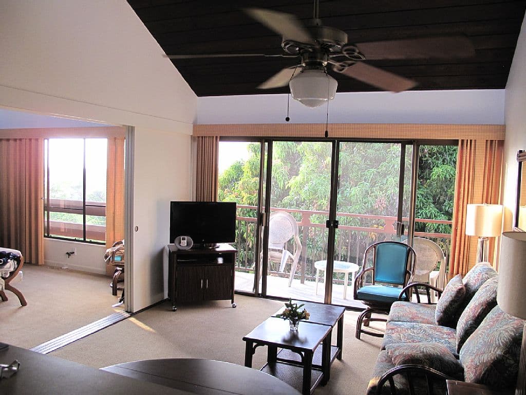 Condo in Kailua-Kona · ★5.0 · 1 bedroom · 2 beds · 1 bath - Photo 4