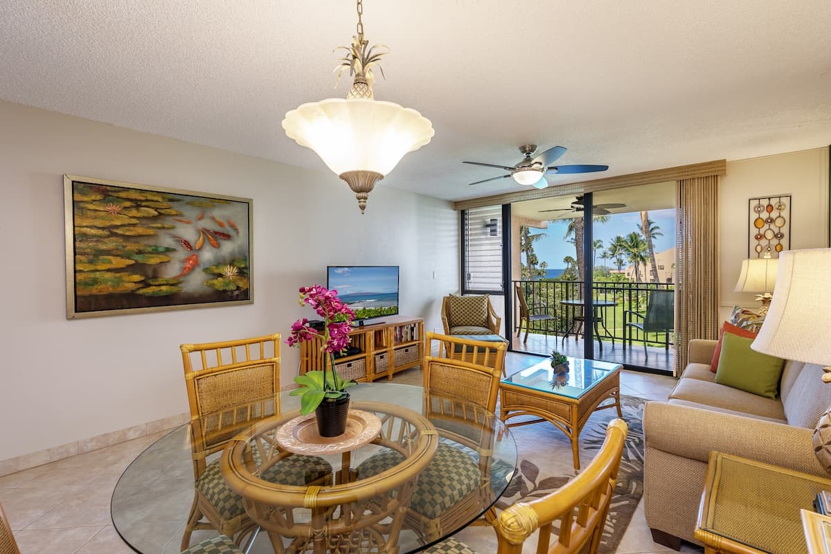 Condo in Kihei · ★4.96 · 1 bedroom · 1 bed · 2 baths - Photo 1