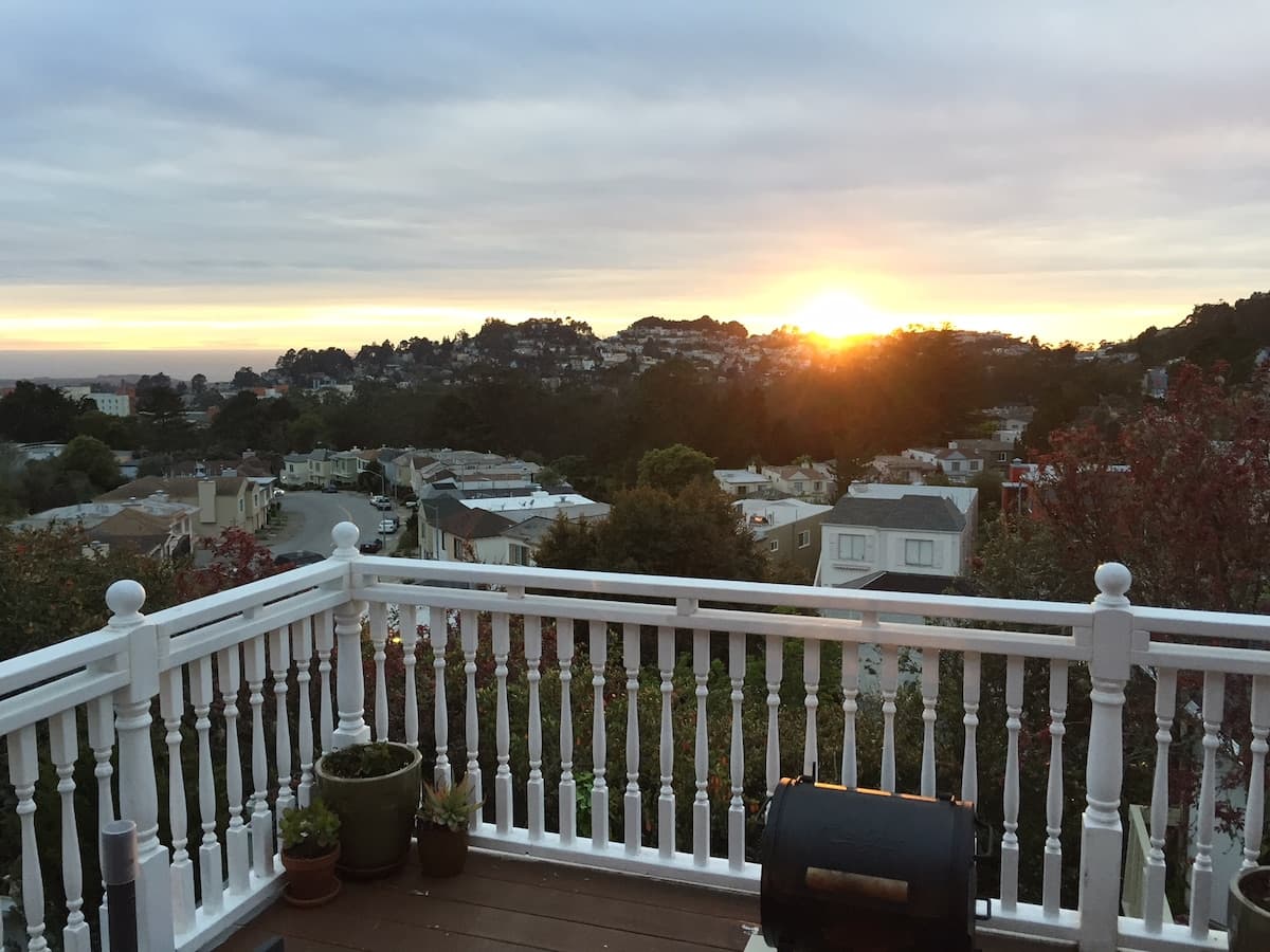 Ocean & Hill Views, Steps to Twin Peaks, SF - Photo 1