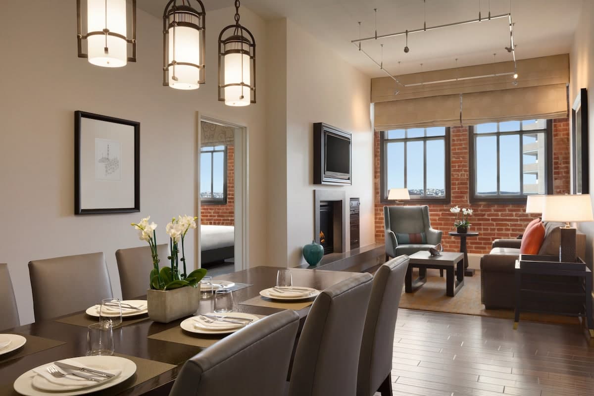 Ghirardelli Chocolate Factory Condo, 2 Valet Spots - Photo 1