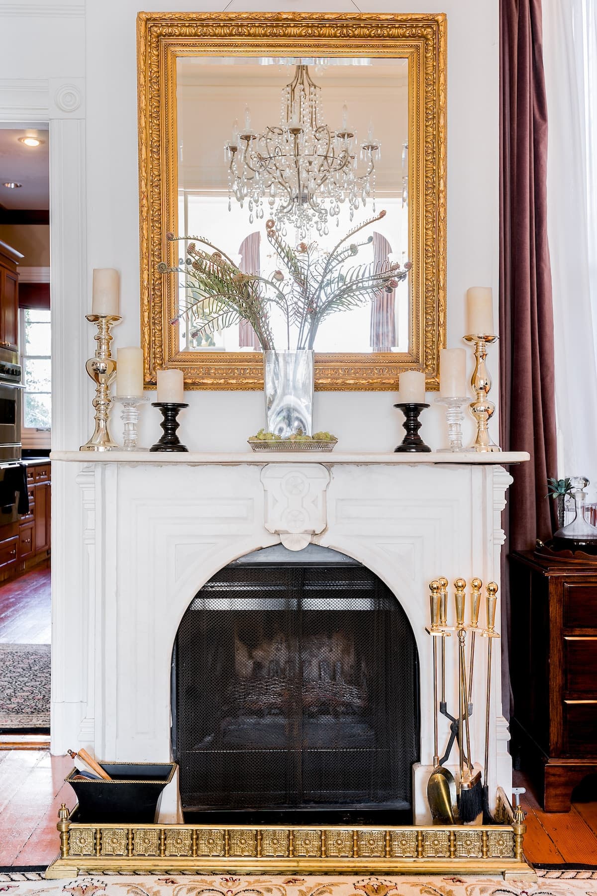 Elegant 4BR Home with Serene Backyard Oasis - Photo 4