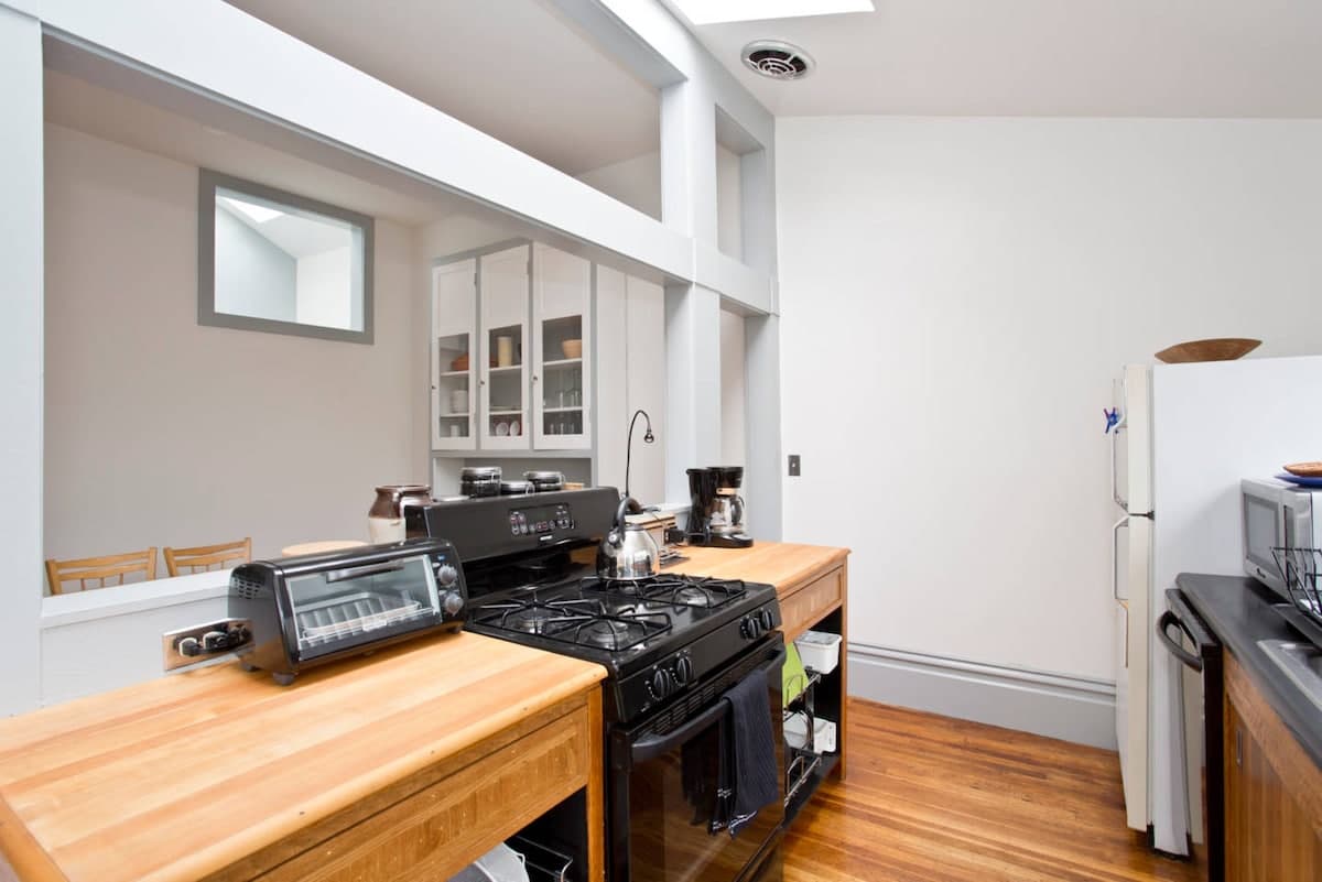 1887 Victorian Gem in Bernal Heights - Photo 4