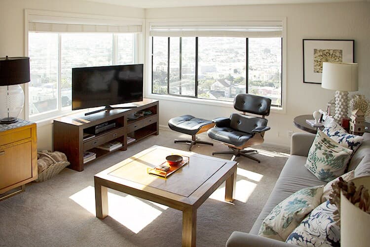 Spacious 1brm w/ breathtaking view - Photo 3