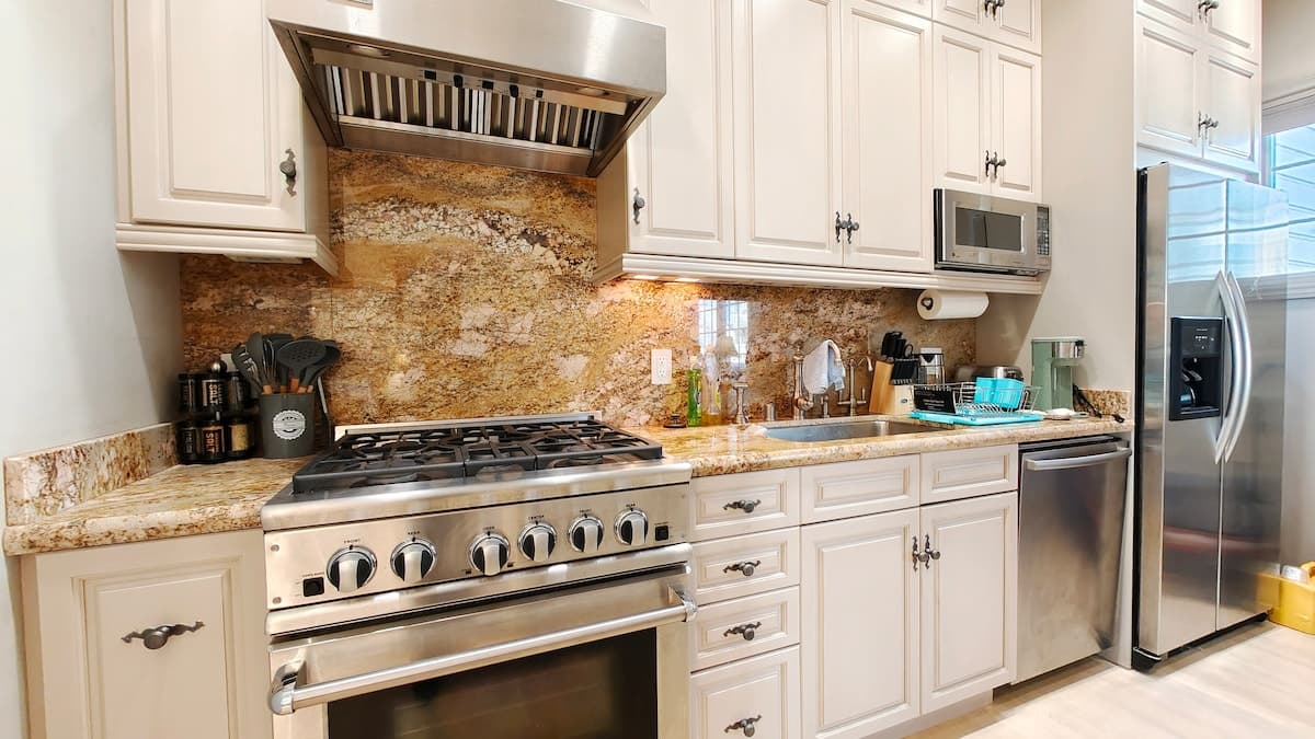 Renovated Outer Richmond Suite Near Beaches - Photo 1