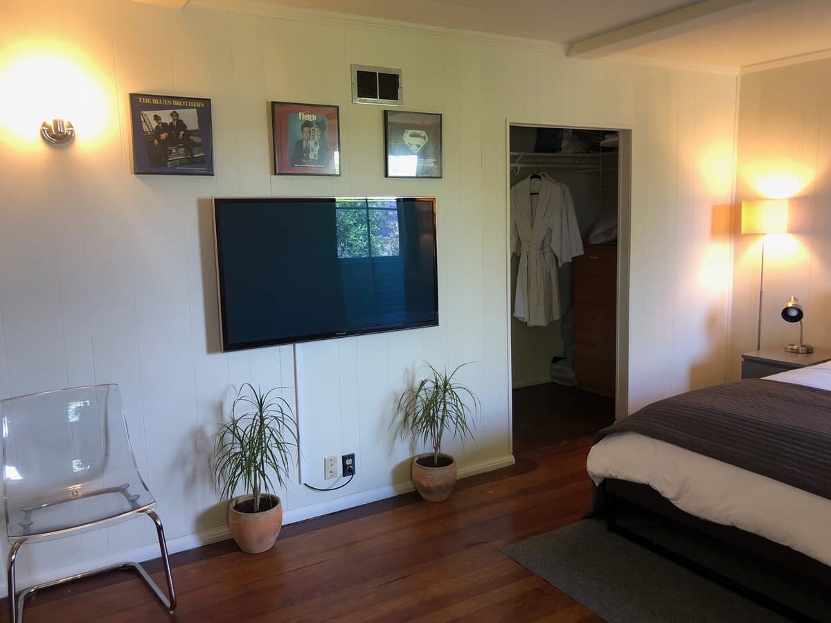 Cali King Bed, Garden & Valley Views, SF Hideaway - Photo 3