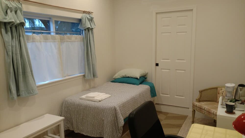 Cozy Mountain View Guest Suite - Photo 5