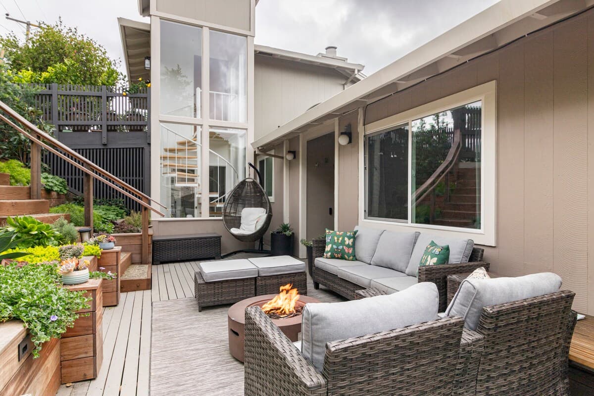 Mt Tam Views, Hot Tub & Fire Pit Retreat - Photo 2