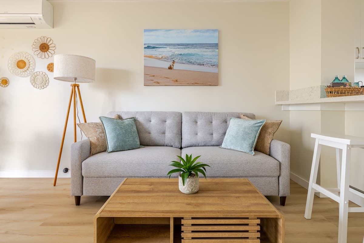 2BR Waikiki Condo • Ocean & City Views+Parking - Photo 3