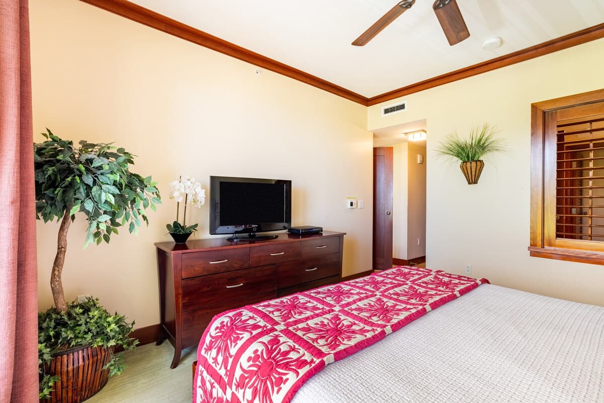 Condo in Kapolei · ★4.93 · 3 bedrooms · 4 beds · 3 shared baths - Photo 1