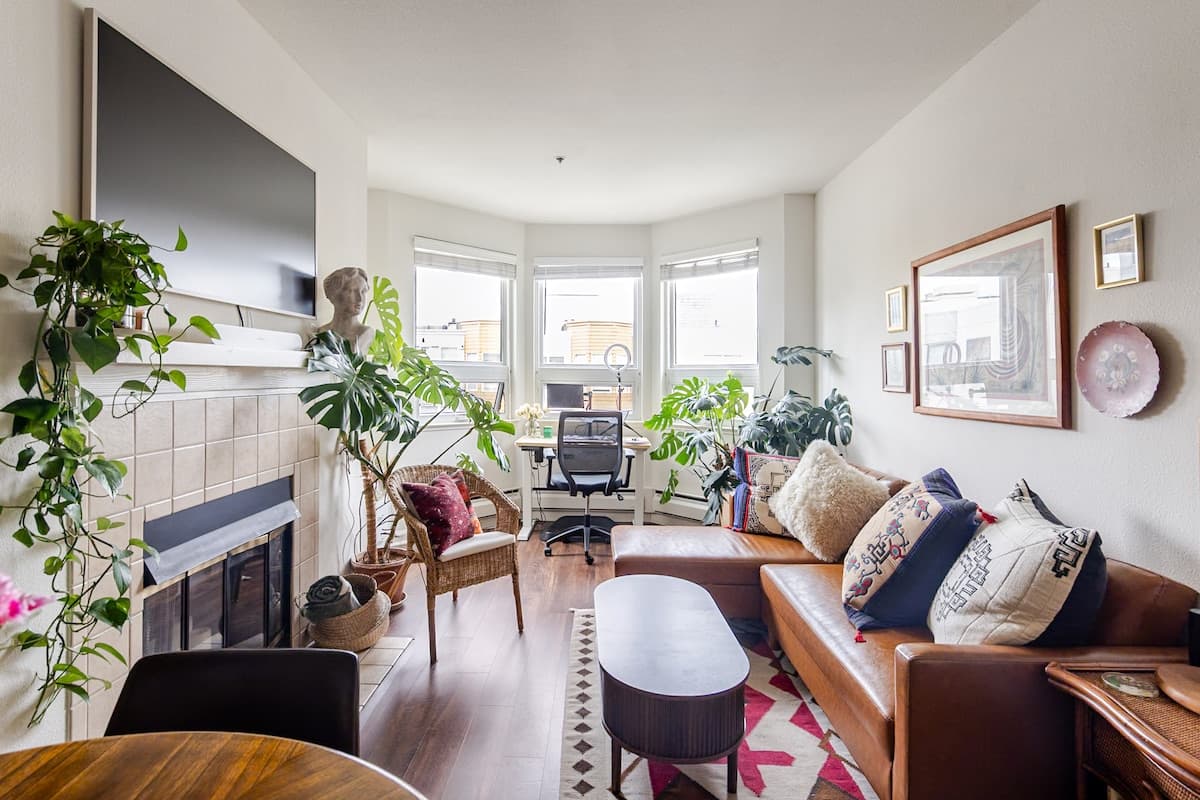Sunlit Top-Floor 1BR w/ Pool View - Photo 1