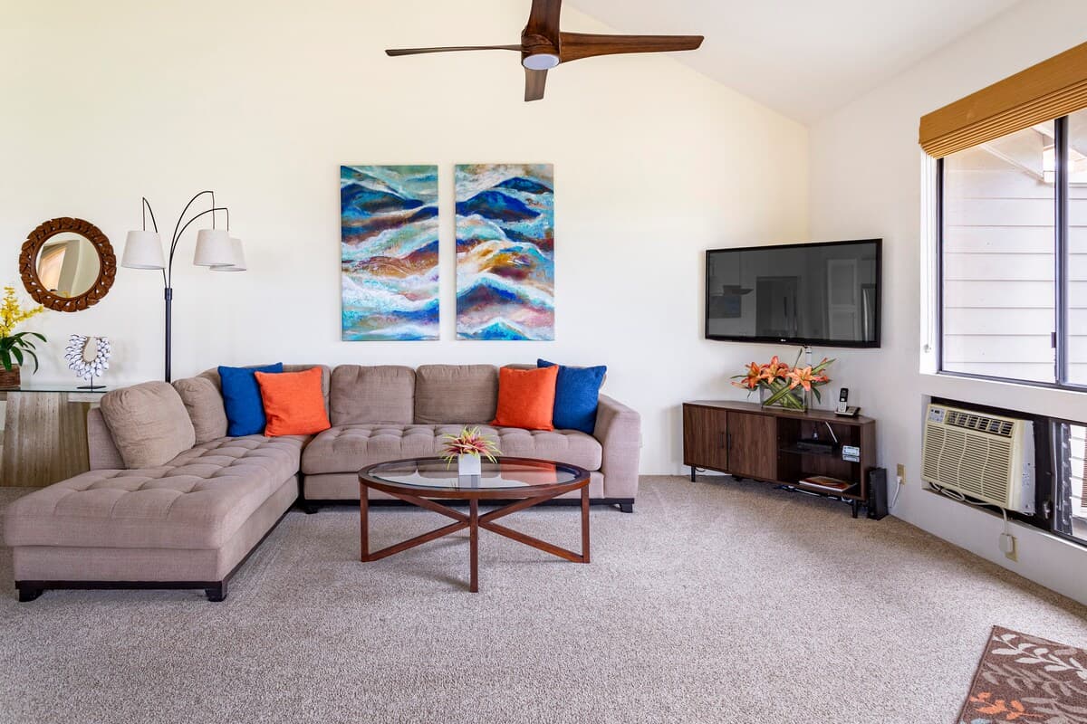 Condo in Wailea · ★4.91 · 1 bedroom · 2 beds · 2 private baths - Photo 5