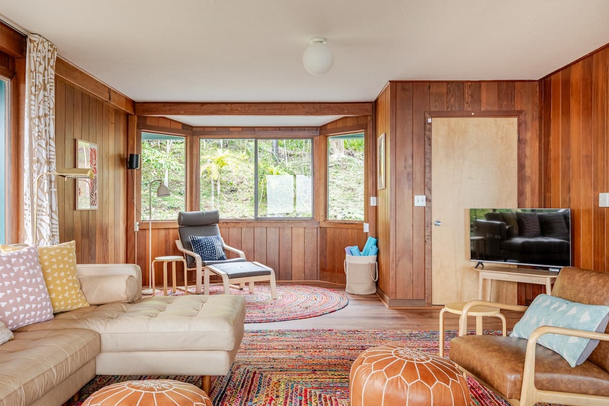 Home in Kailua-Kona · ★4.91 · 3 bedrooms · 3 beds · 2 baths - Photo 5