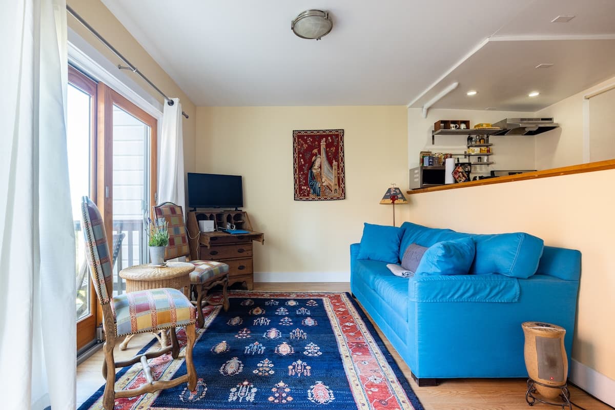 Russian Hill/ North Beach Garden Apartment - Photo 1