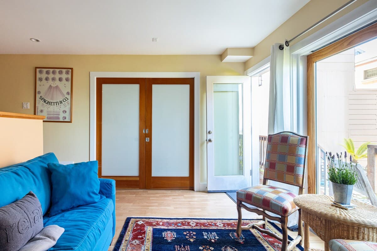 Russian Hill/ North Beach Garden Apartment - Photo 2