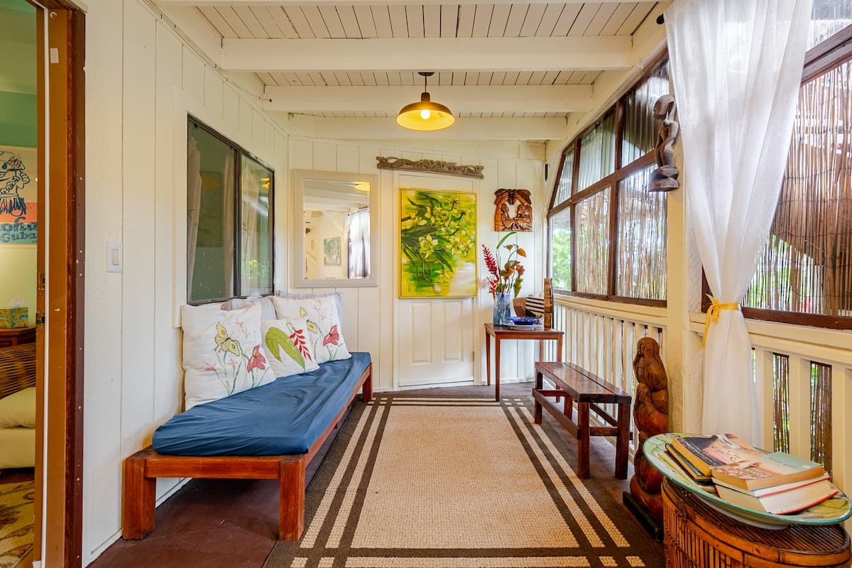 Home in Kailua-Kona · ★4.96 · 1 bedroom · 1 bed · 1 private bath - Photo 1