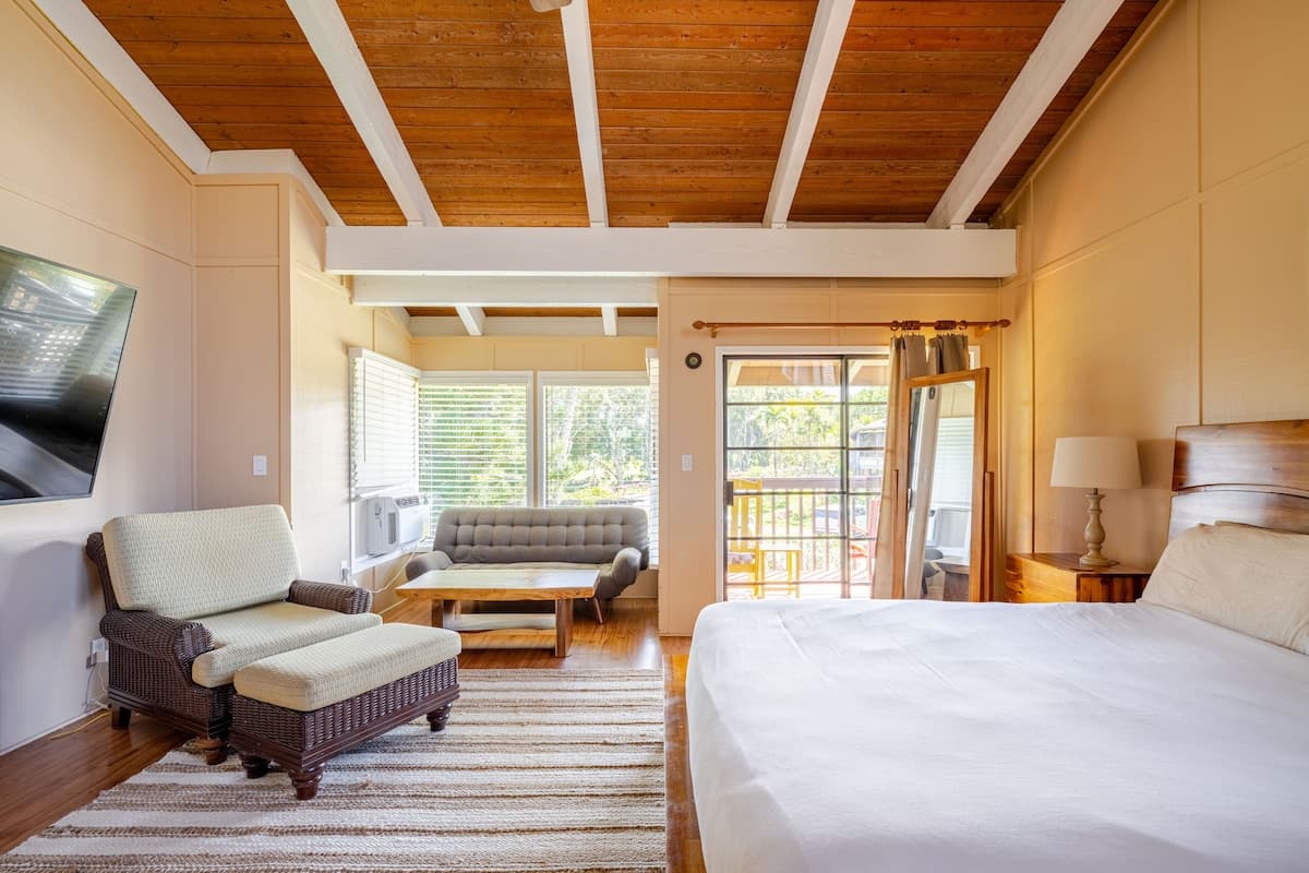 Condo in Princeville · ★4.89 · Studio · 1 bed · 1 bath - Photo 1