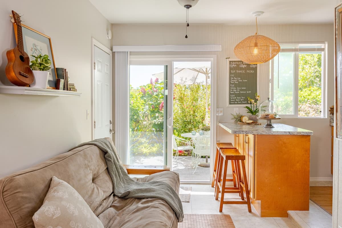 Guesthouse in Keaau · ★4.98 · 1 bedroom · 2 beds · 1 private bath - Photo 2
