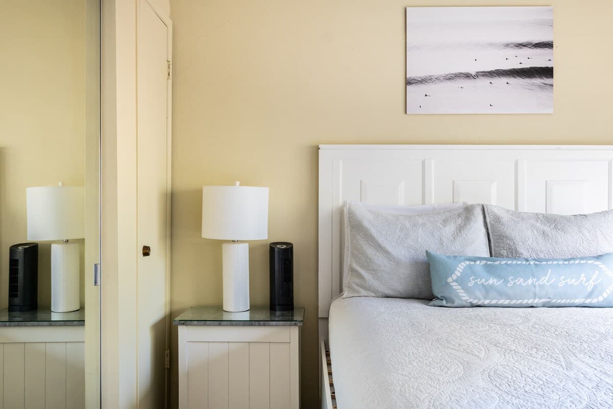 Condo in Kihei · ★4.83 · 1 bedroom · 2 beds · 1 bath - Photo 2
