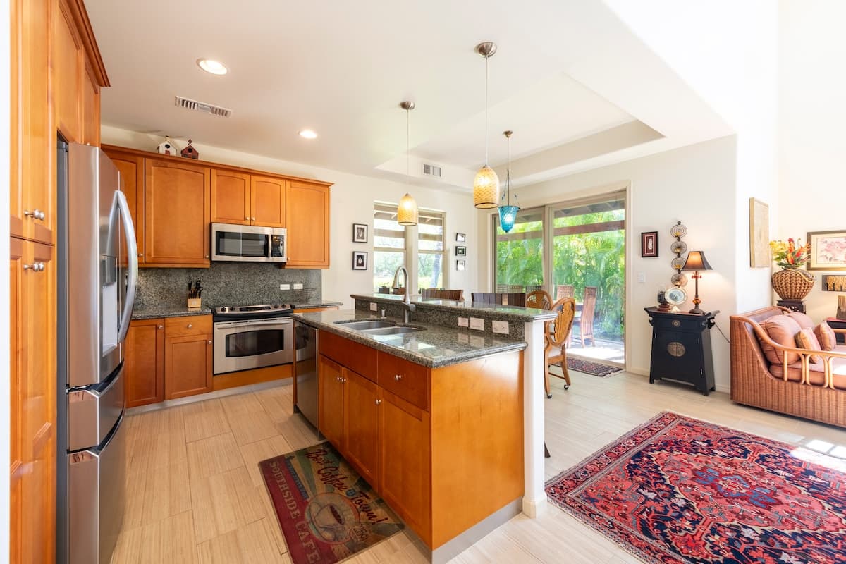 Townhouse in Waimea · ★4.96 · 2 bedrooms · 3 beds · 2 baths - Photo 1