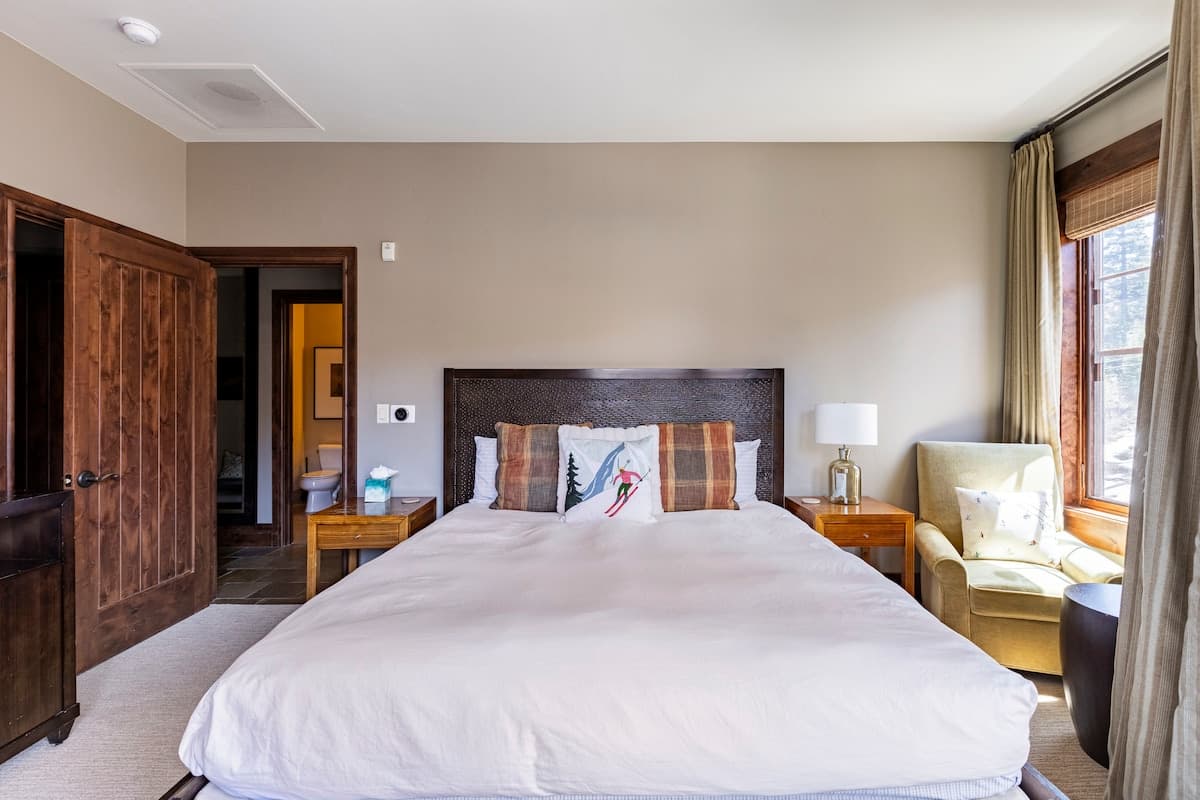 Northstar VIP Gondola Access, Ski Locker, 3BR+Den - Photo 5