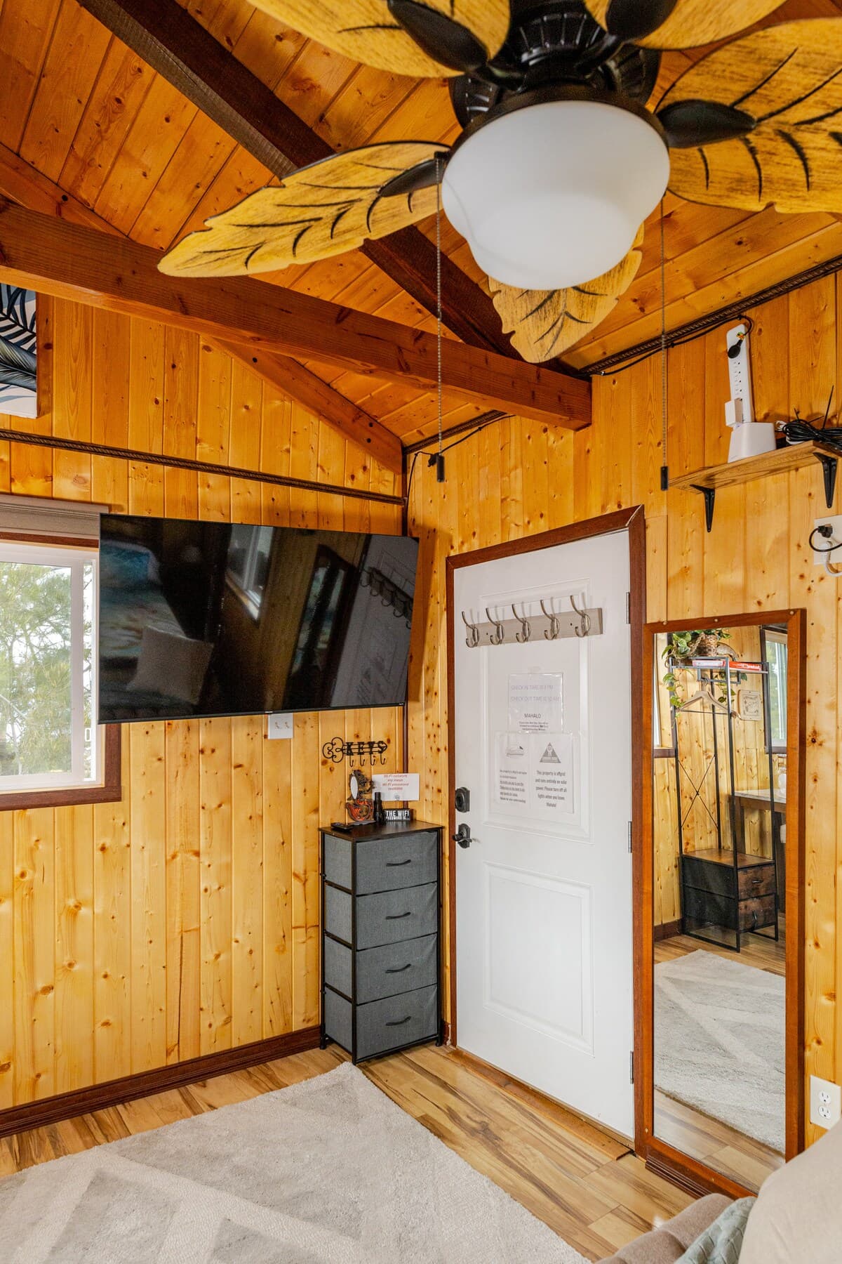 Hula Hut-Hot Tub! Bungalow, Ocean Views - Photo 3