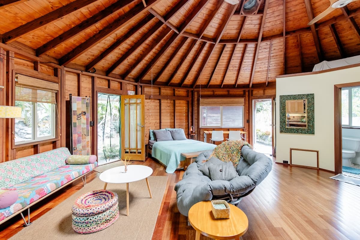 Home in Pahoa · ★4.93 · 1 bedroom · 1 bed · 1.5 baths - Photo 2