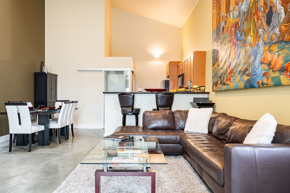 Modern 2B/2B Condo near SF | Free Secured Parking - Photo 1