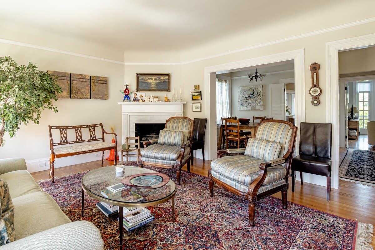 Sunny Noe Valley Hilltop Home with Garden Views - Photo 4